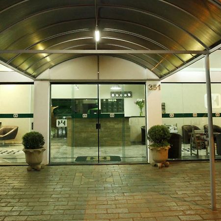 Indaia Hotel São Carlos エクステリア 写真