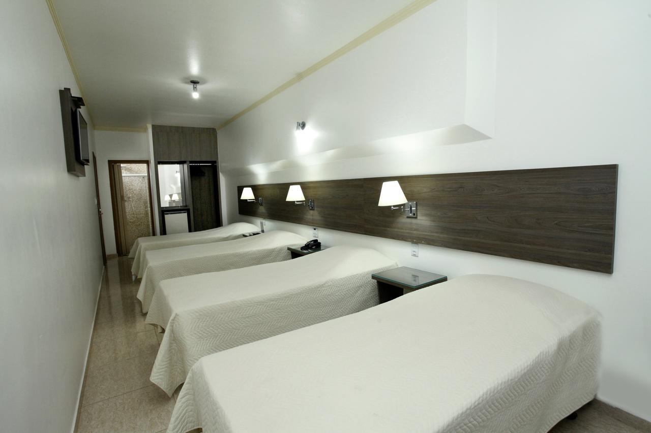 Indaia Hotel São Carlos エクステリア 写真