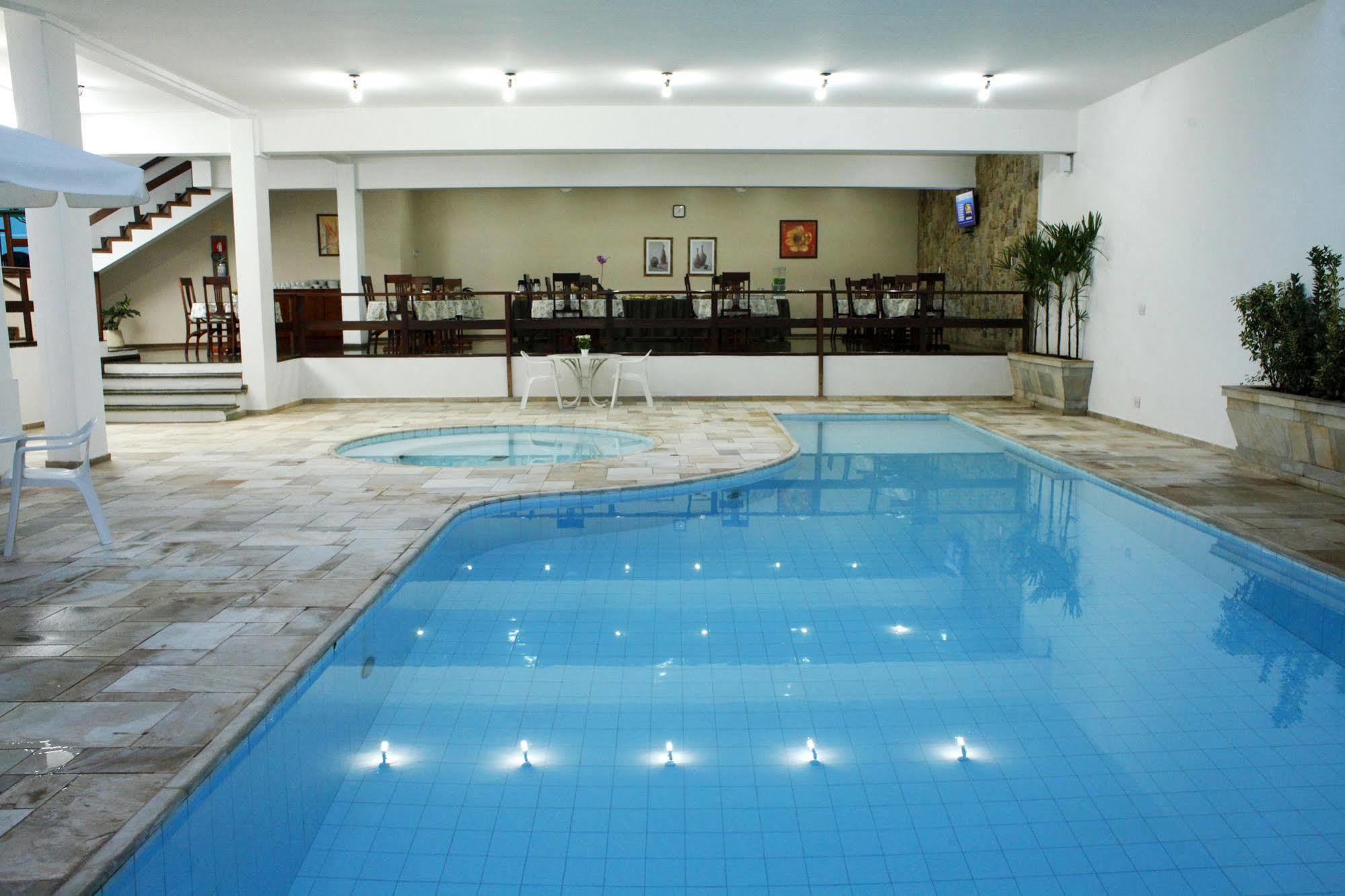 Indaia Hotel São Carlos エクステリア 写真
