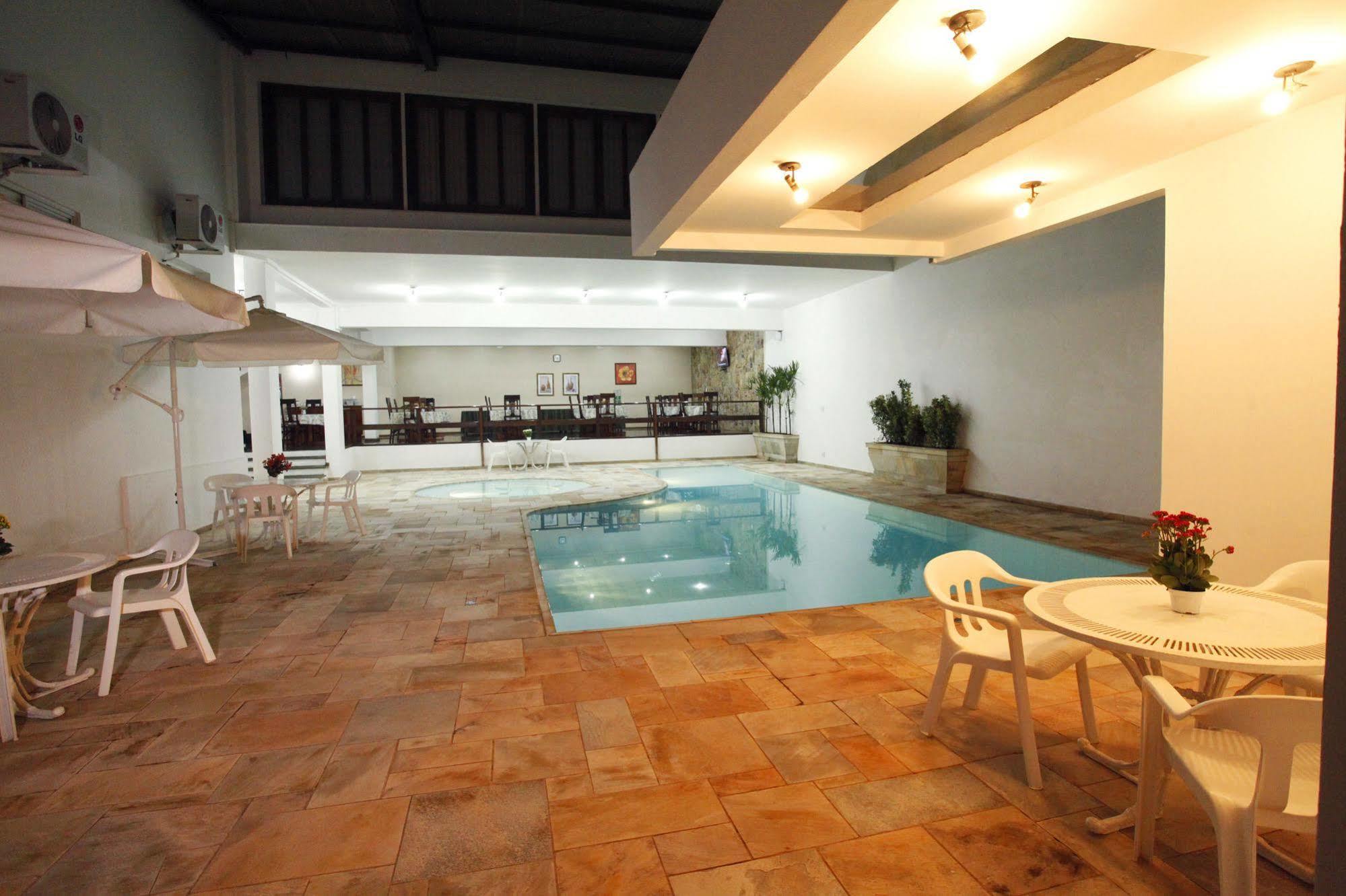 Indaia Hotel São Carlos エクステリア 写真