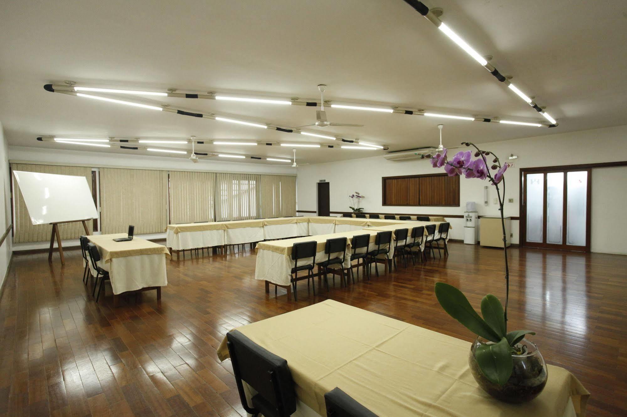 Indaia Hotel São Carlos エクステリア 写真