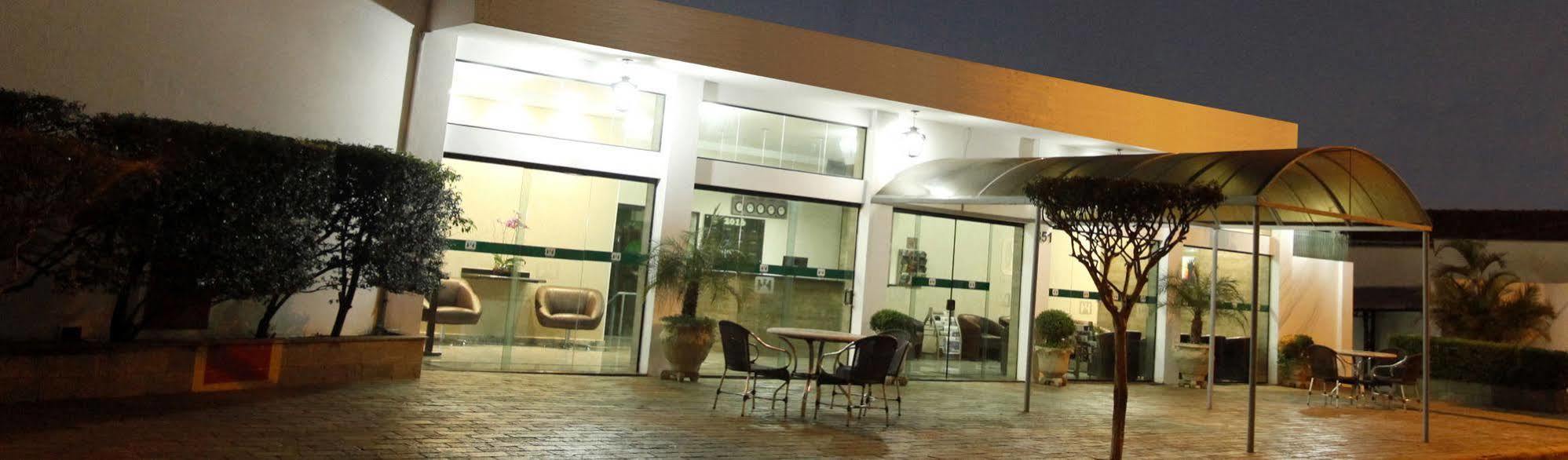 Indaia Hotel São Carlos エクステリア 写真